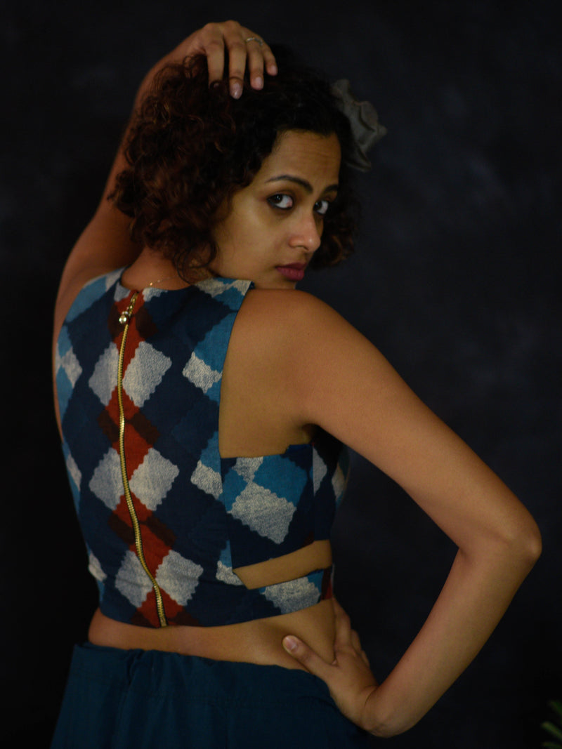 Blue Red Grey checkered (Blouse)