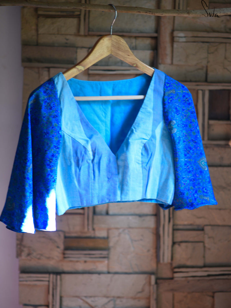 Blue half moon (Blouse)