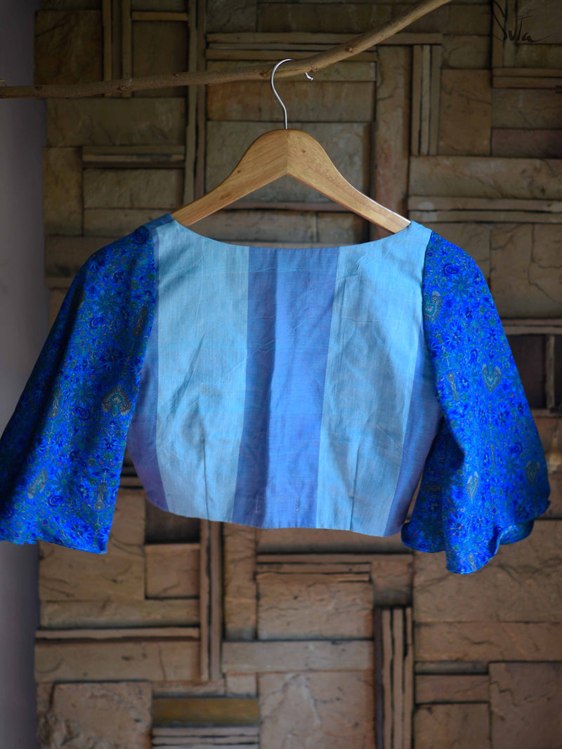 Blue half moon (Blouse)