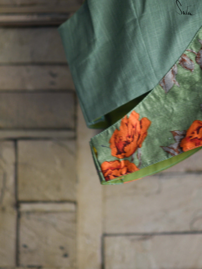 Green flower V and V (Blouse)