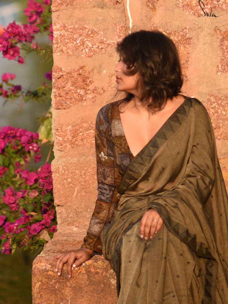 Pandora's brown box (Blouse)