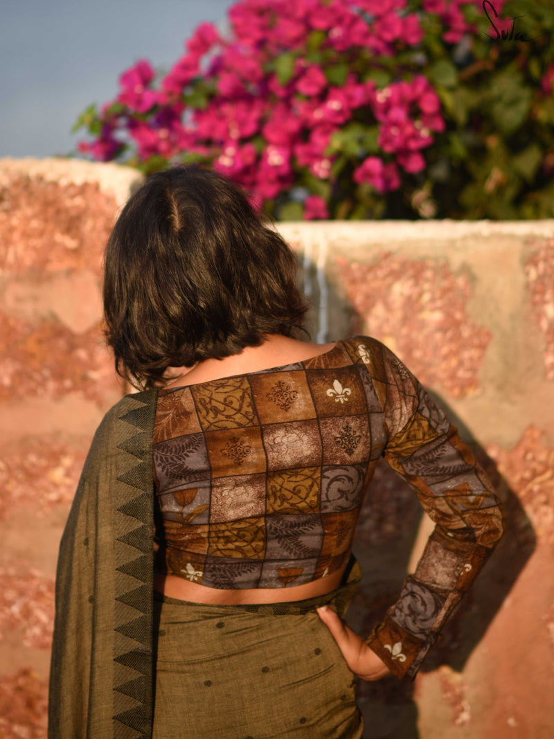 Pandora's brown box (Blouse)