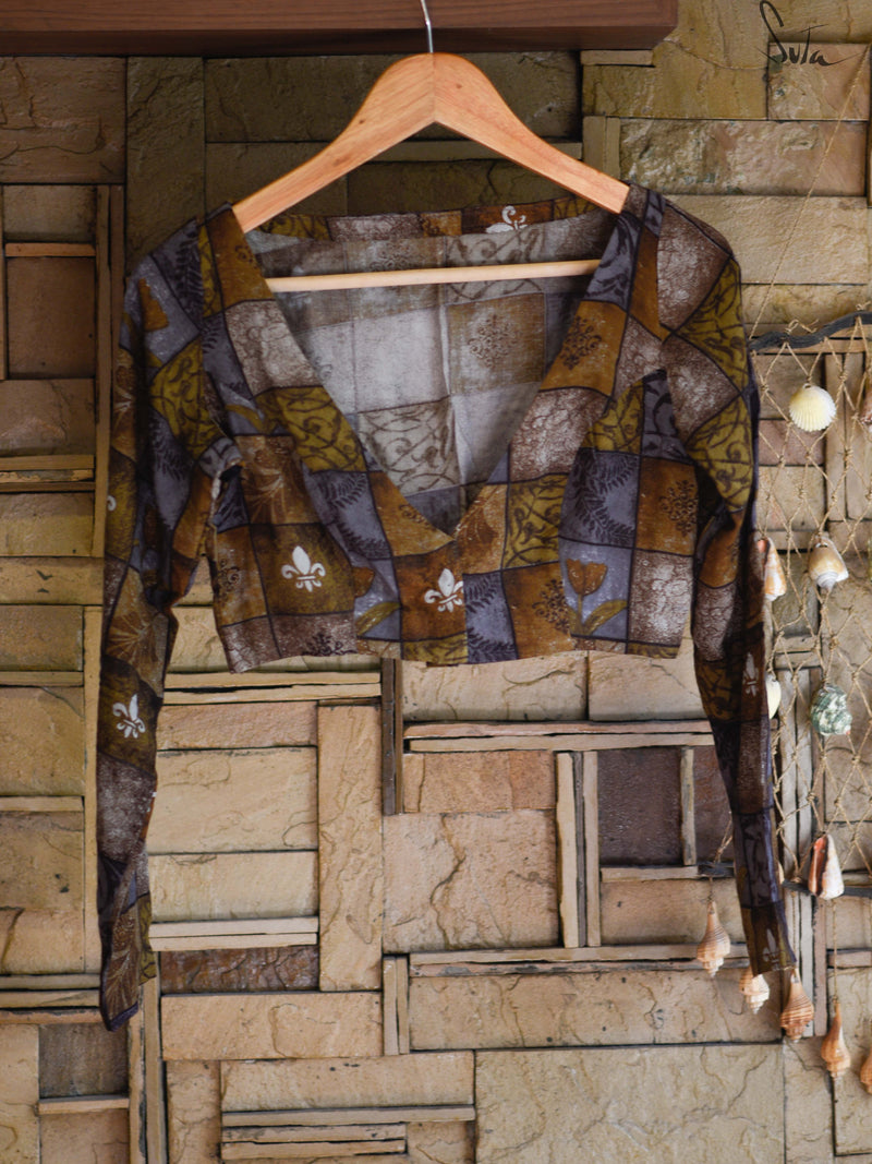 Pandora's brown box (Blouse)