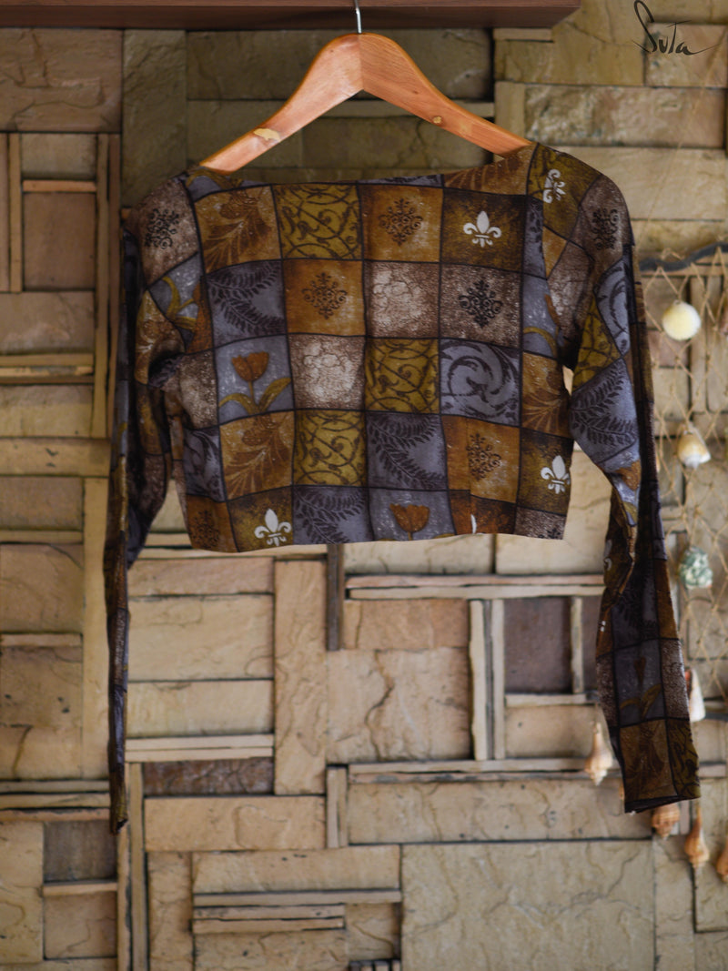 Pandora's brown box (Blouse)