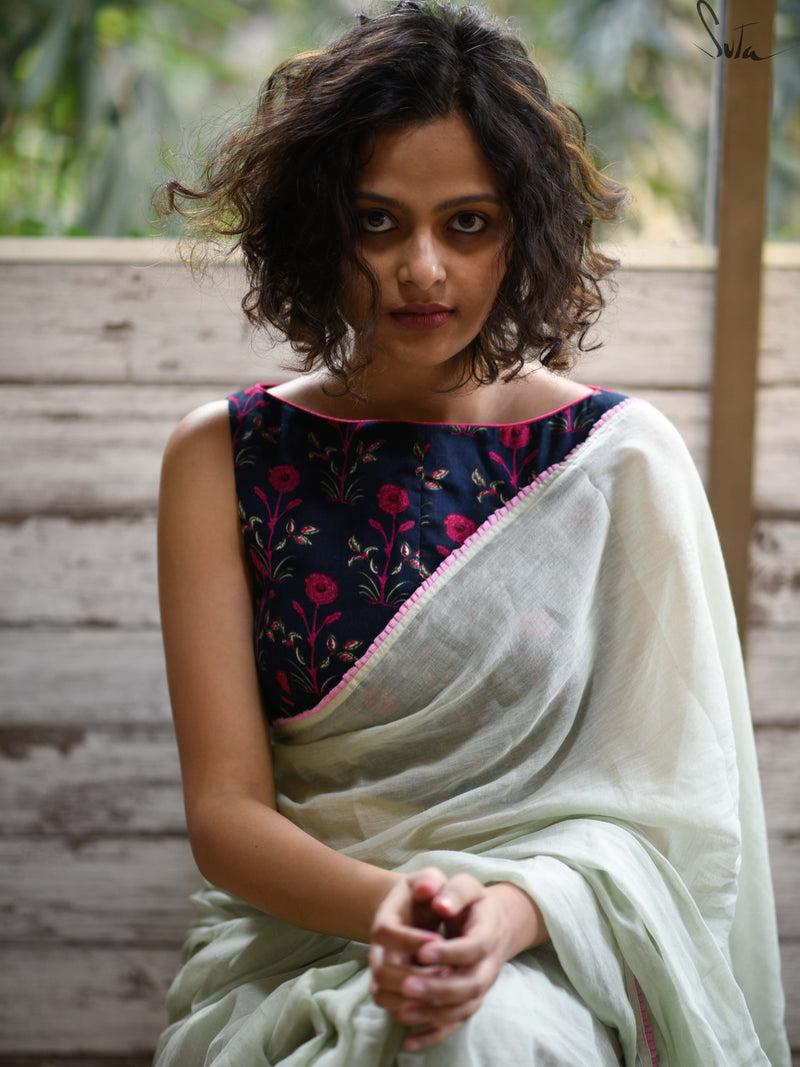 Table rose and night sky (Blouse)